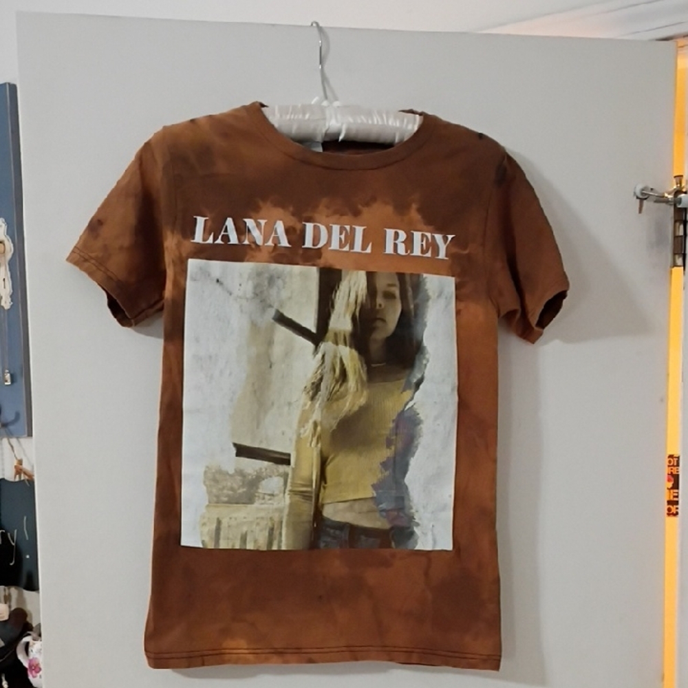 Lana Del Rey Brown Graphic T-Shirt S